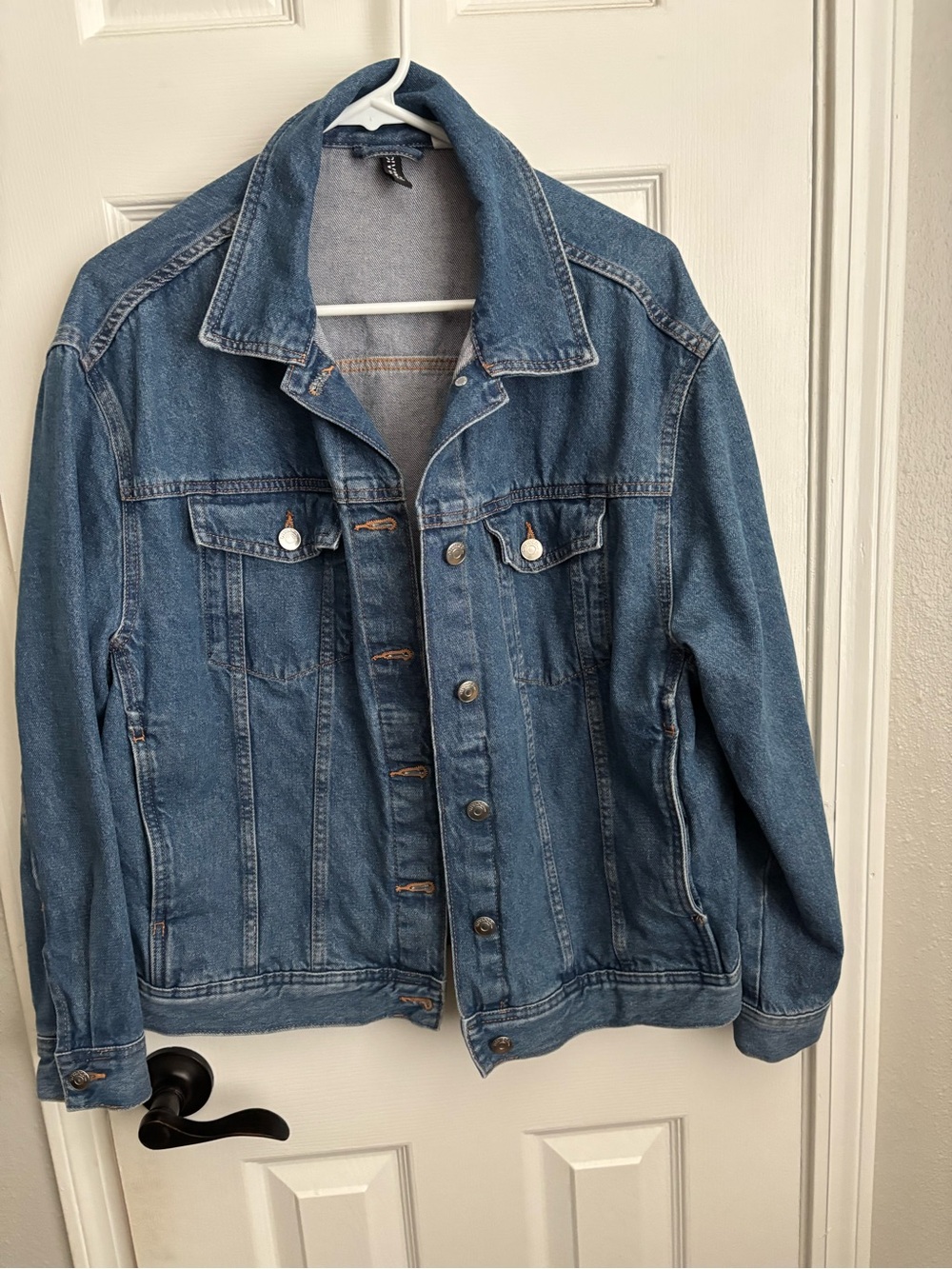 Classic Blue Denim Jacket - women Casual Trucker